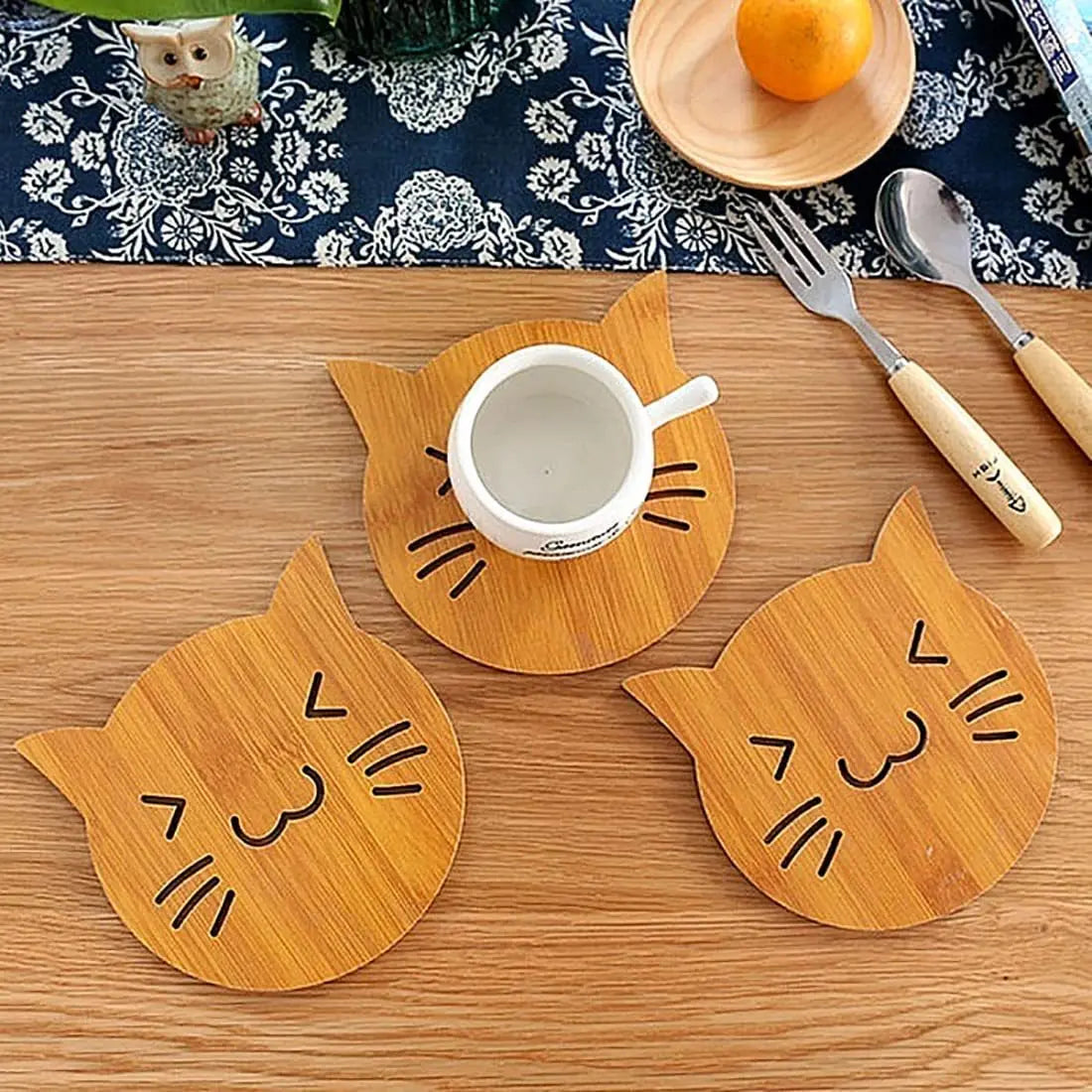 Cartoon Coasters Cup Carriers For Drinks Table Placemats Wood Drink Drinking Coaster Coffee Mug Rack Coffee Cup Stand Cup Coaster Wood Cup Wooden Dining Table Cup Holder Pink Lucy