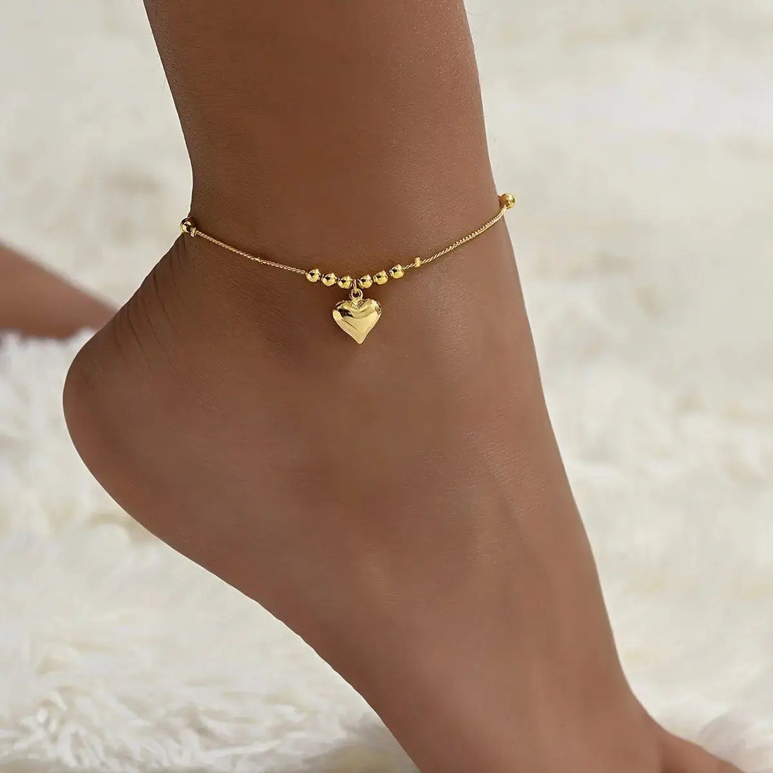Gothic Gold Color Heart Pendant Anklet For Women Ball Beaded Anklet Crimson Medea