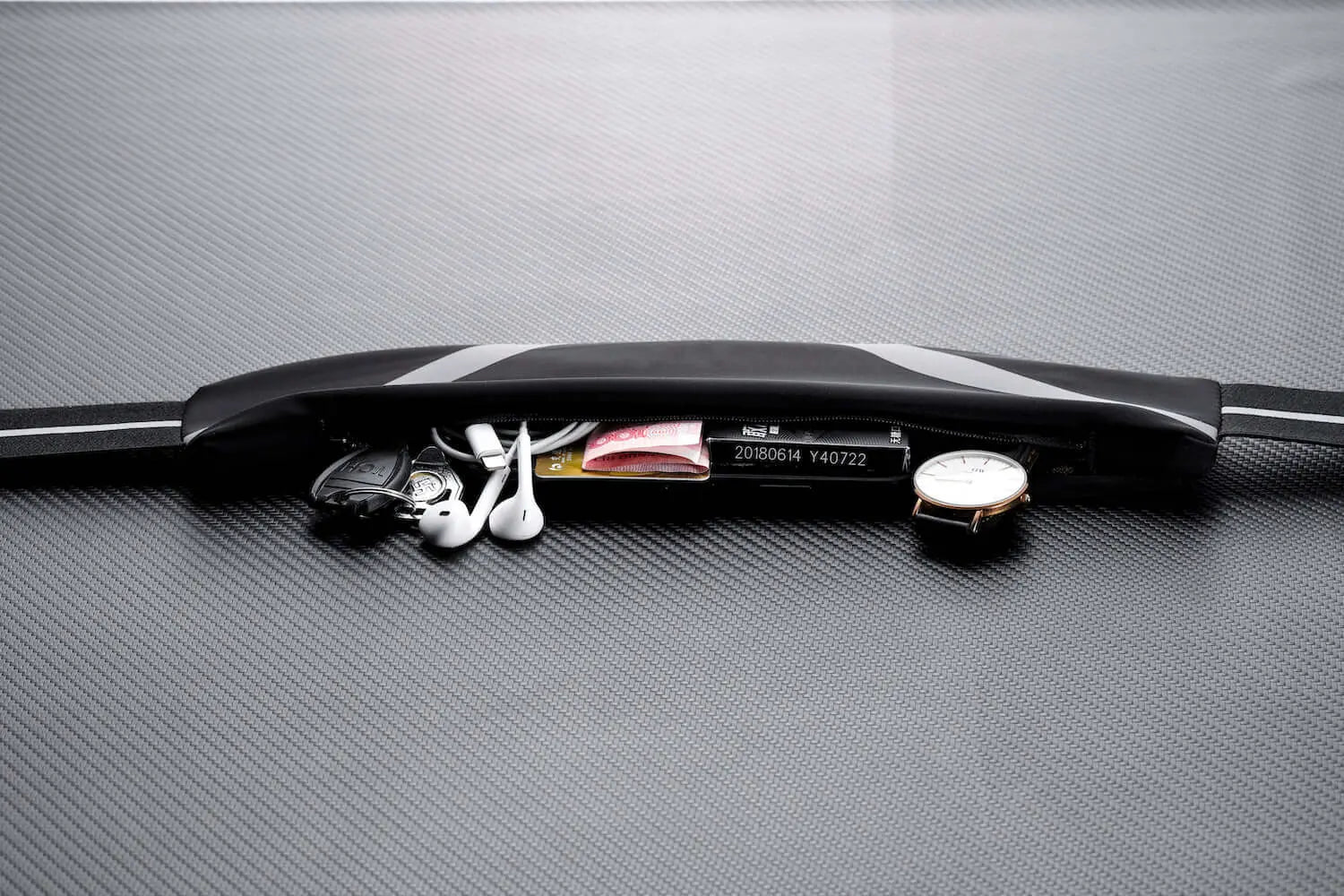Water-Resistant Sport Waist Pack Running Belt with Reflective Strip Black Lavender