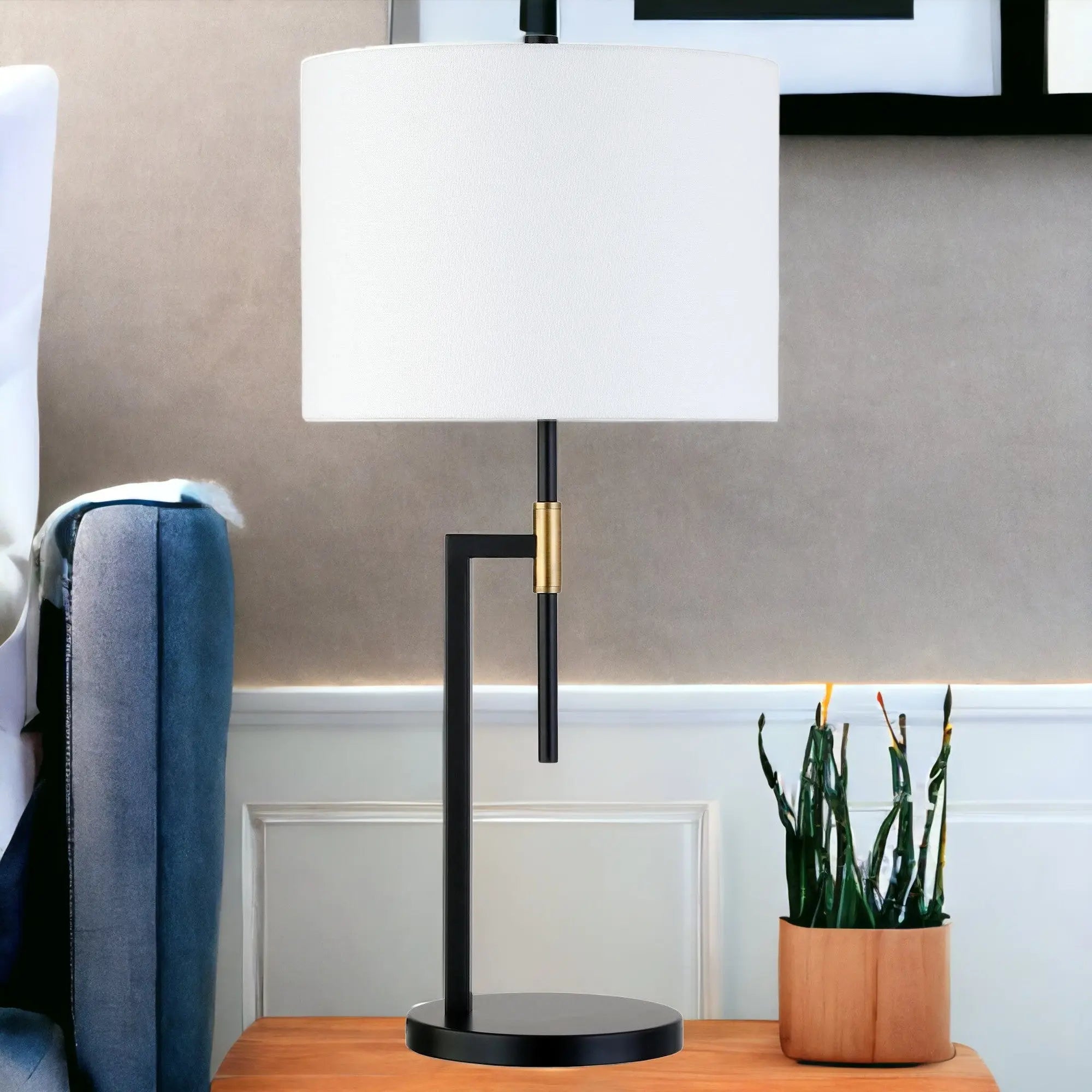 25" Black and Gold Metal Table Lamp With White Drum Shade White Diomedes