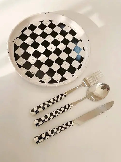 6 - Pack Modern Checkered Flatware Sets ( $4 / count ) Inspecial Home