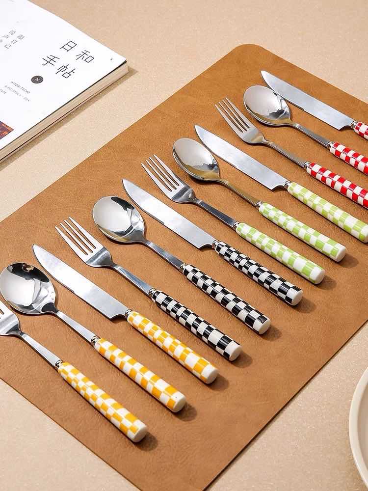 6 - Pack Modern Checkered Flatware Sets ( $4 / count ) Inspecial Home