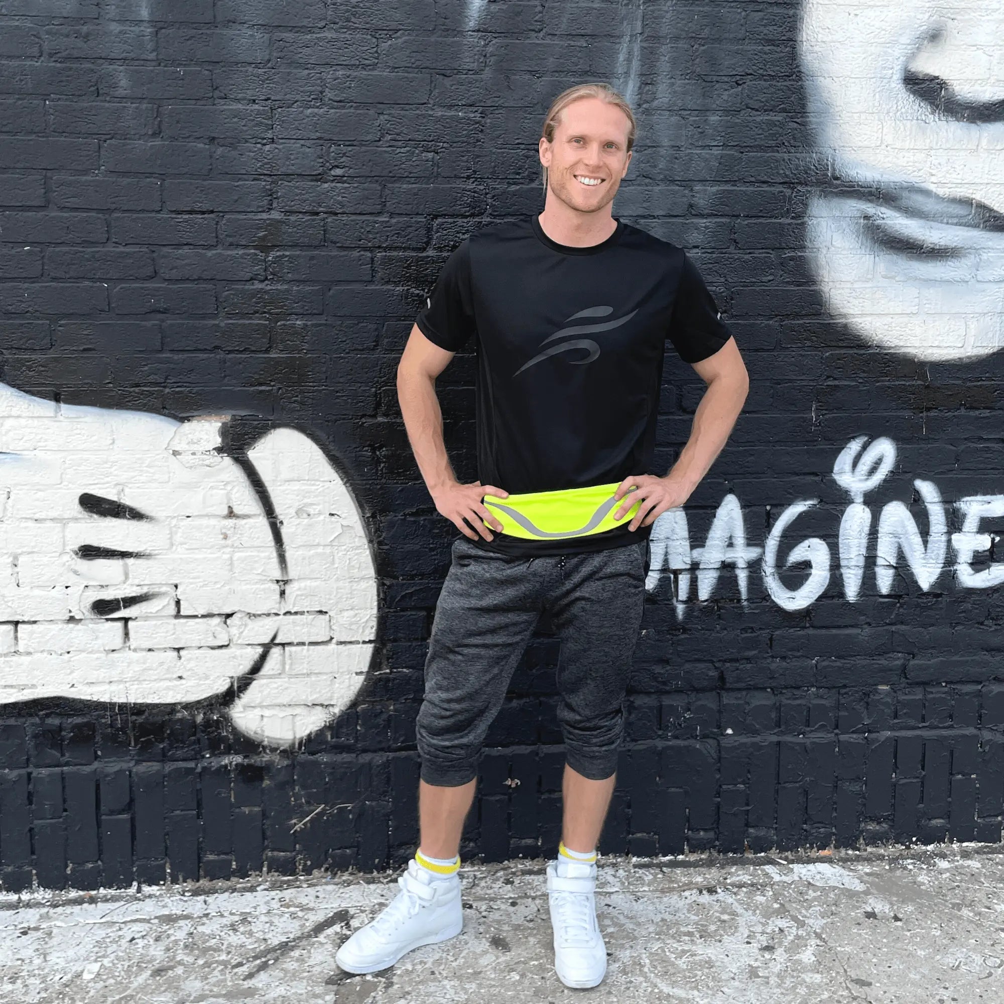 Water-Resistant Sport Waist Pack Running Belt with Reflective Strip Black Lavender