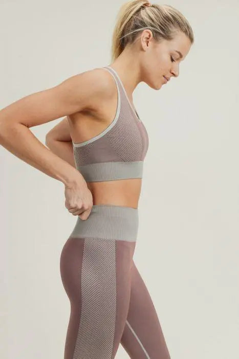 Chevron Track Seamless Hybrid Racerback Sports Bra Blue Lelantos