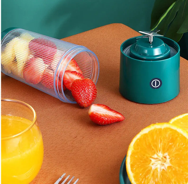 Rechargeable Portable Juicer Cup Small Portable Fruit Juice Machine Crimson Medea