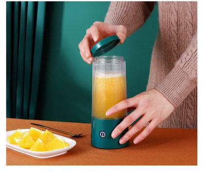 Rechargeable Portable Juicer Cup Small Portable Fruit Juice Machine Crimson Medea
