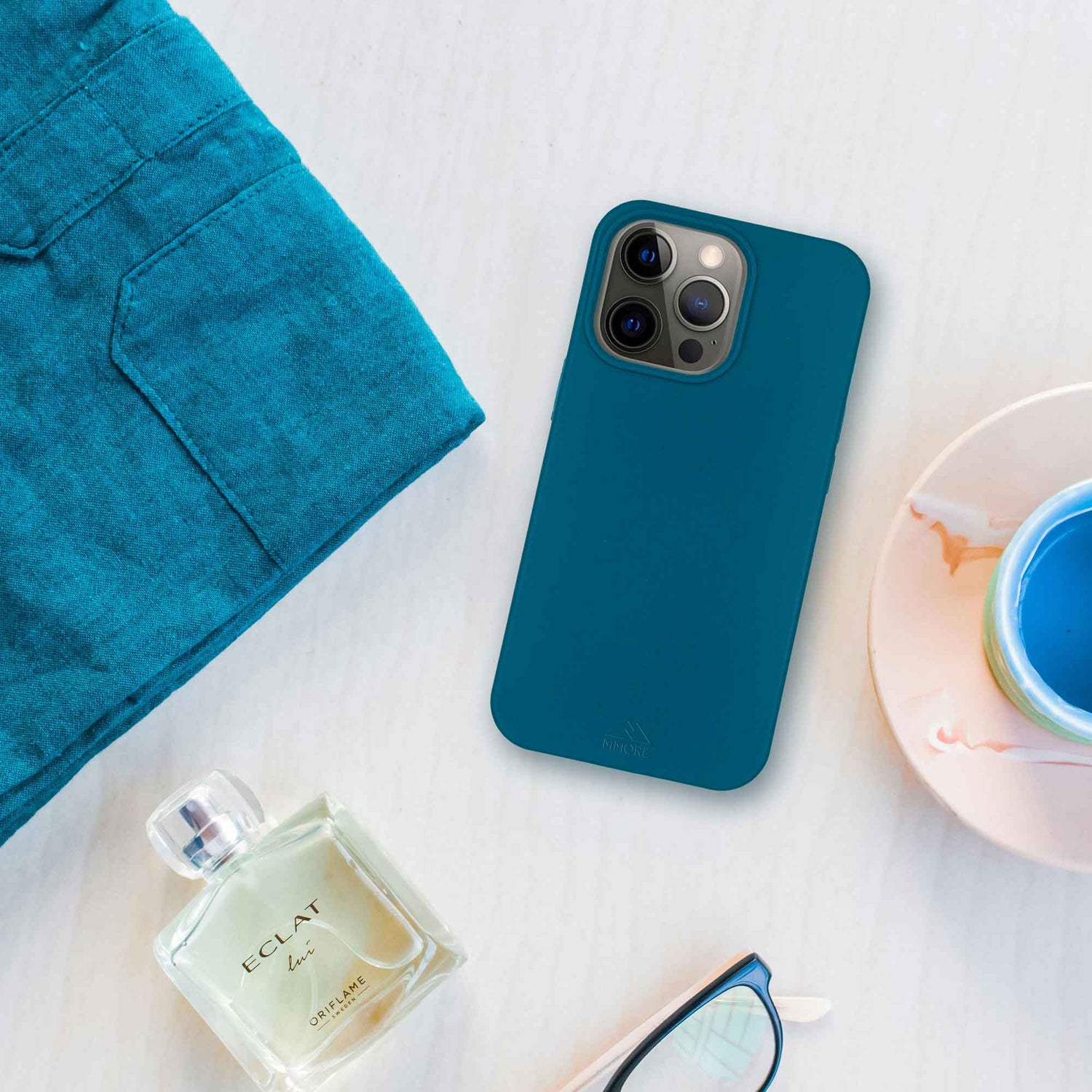 Biodegradable phone case - Deep Sea Blue Tan Lily