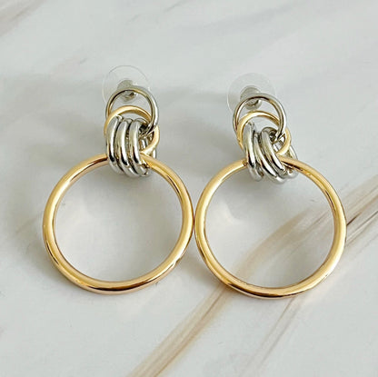 Knock On The Beauty Hoop Earrings Fuchsia Hercules