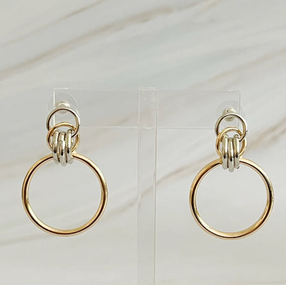 Knock On The Beauty Hoop Earrings Fuchsia Hercules