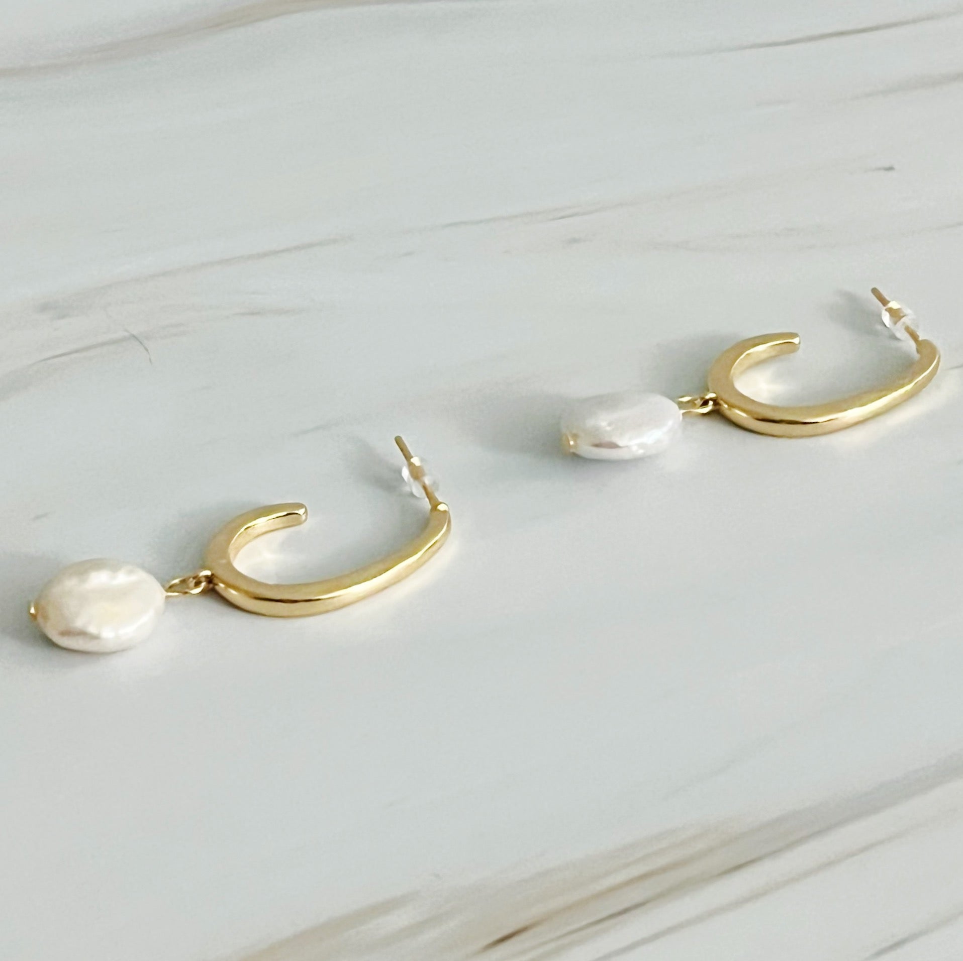 Dangle Pearl Gold Hoop Earrings Fuchsia Hercules