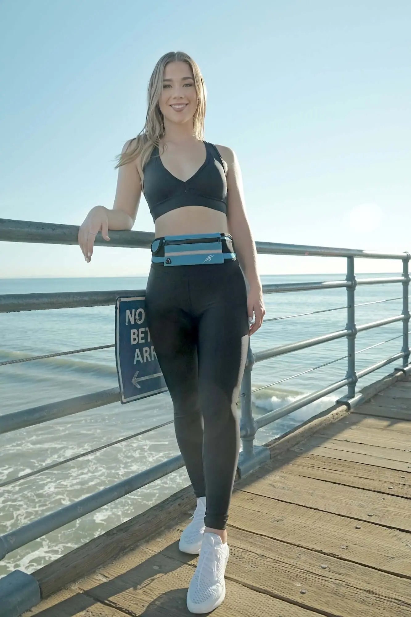 Velocity Water-Resistant Sports Running Belt and Fanny Pack for Outdoo Black Lavender