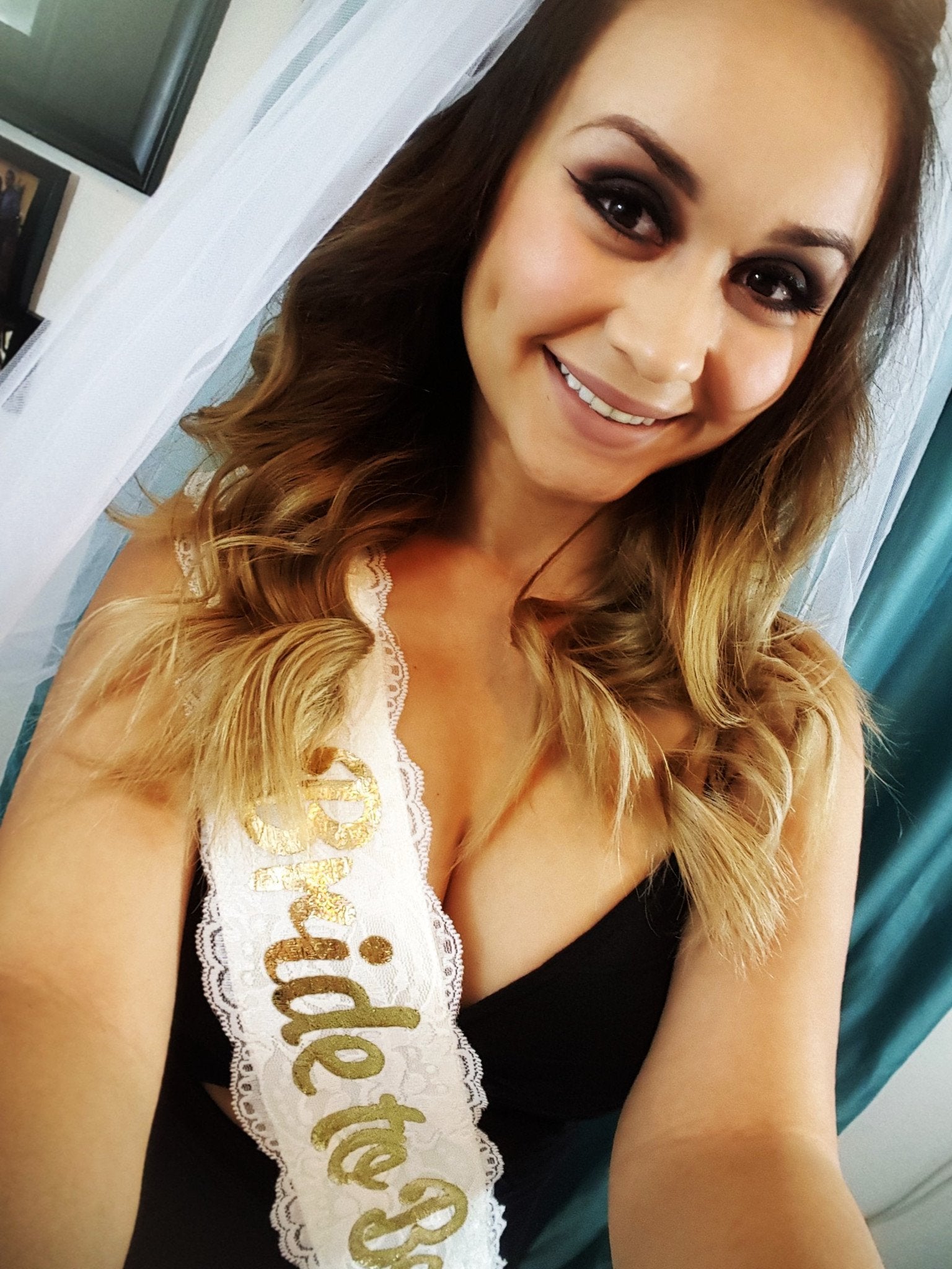 &quot;Bride To Be&quot; White Lace &amp; Satin Bachelorette Fuchsia Hephaestus