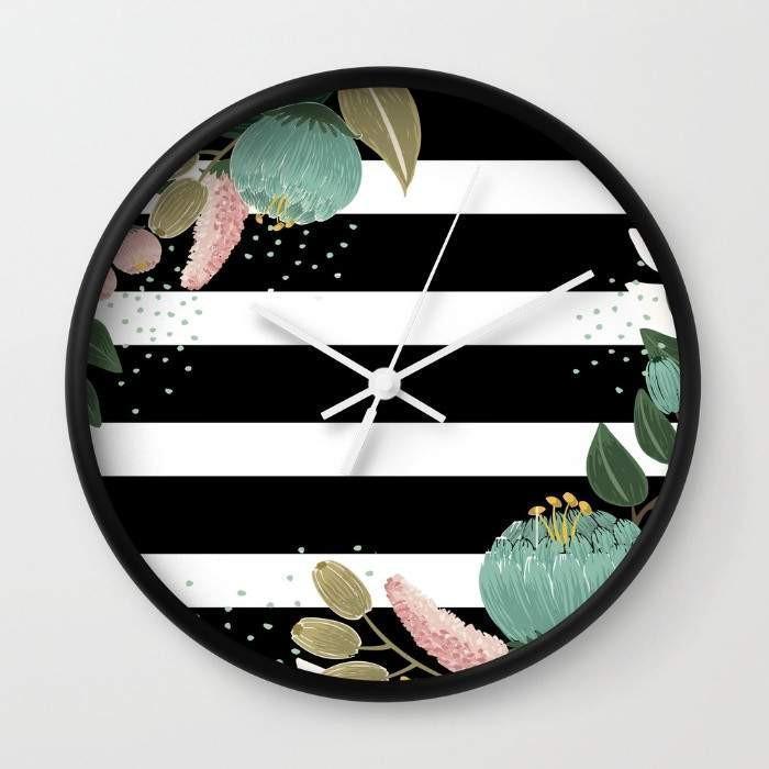 Fancy Lines Wall clock Scorpius