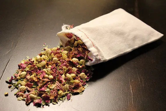 Organic Rejuvenating Bath Tea or Sachet White Smokey