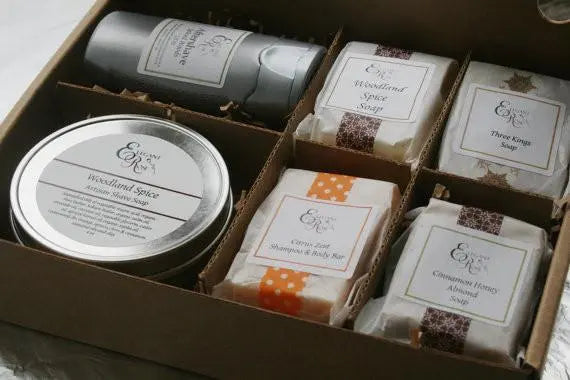 Just for Him Gift Set, Natural Bath Gift for Men Maroon Oliver