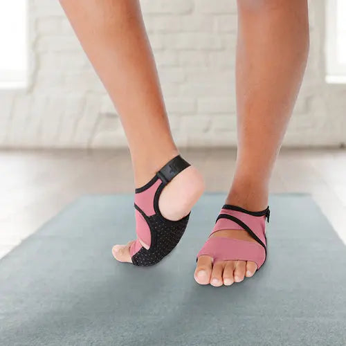 PigaLite™ – Grip socks with arch support, lightweight alternative to Sapphire Zedoary